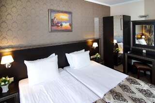 Отель Hotel & SPA Diamant Residence - Все включено Солнечный Берег Семейный номер (для 2 взрослых и 2 детей)-3
